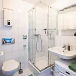 Apartamento Modernes 2-roomapartment *