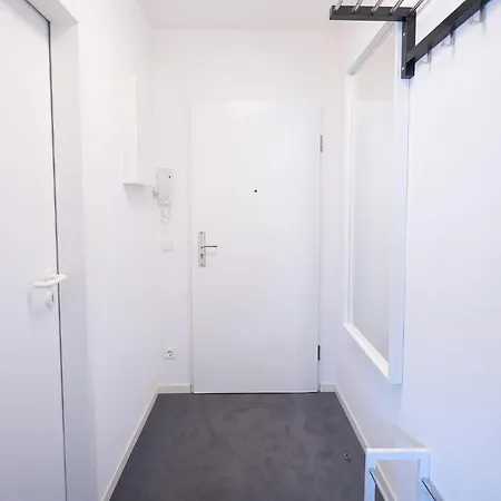 Modernes 2-roomapartment Apartman *