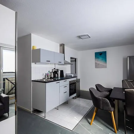 Modernes 2-roomapartment شقة